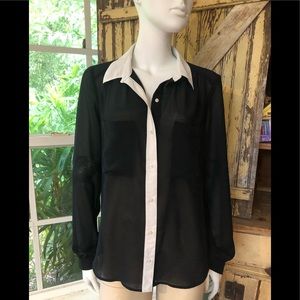 Levi’s black and white sheer long sleeve blouse size Medium